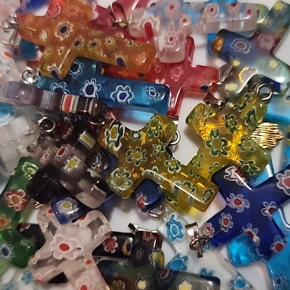 Lot Of Crosses💐🌸⚘️L@@K Pls - Picture 3 of 8